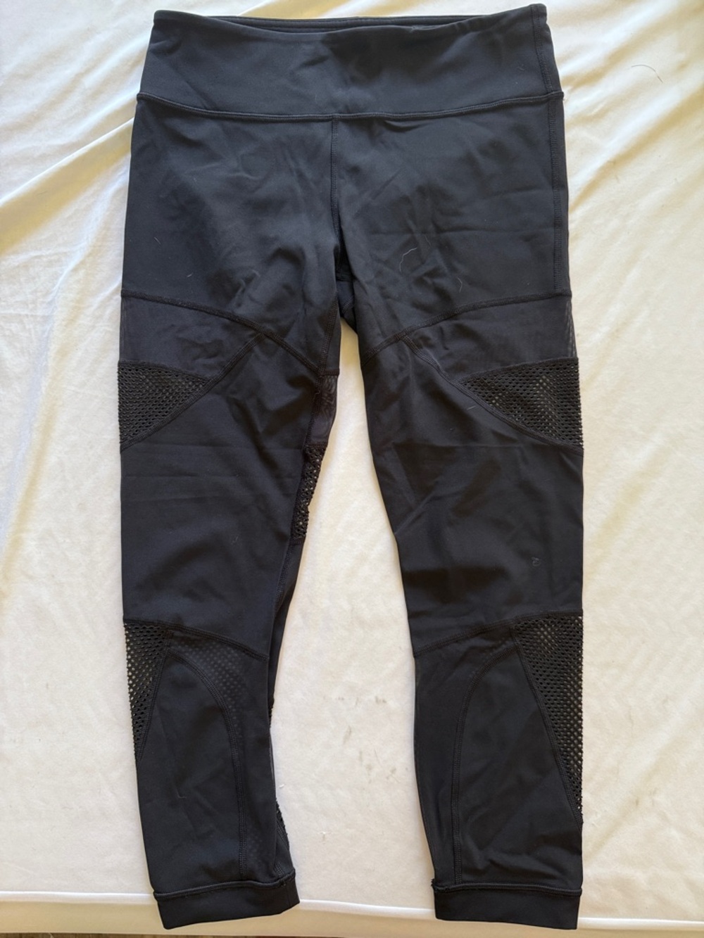 Black Lululemon Mesh Panel Active Leggings